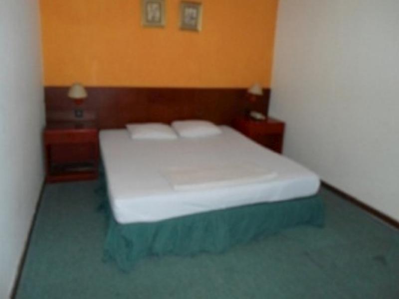 Hotel Margosuko Malang Bagian luar foto